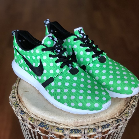 Nike Roshe NM Polka Dot 810857-300 Green Size 12 - Picture 2 of 7